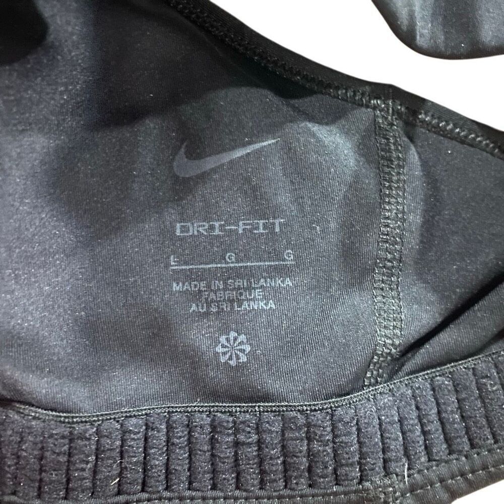 Nike dry fit sports bra, black large - Picture 3 of 4
